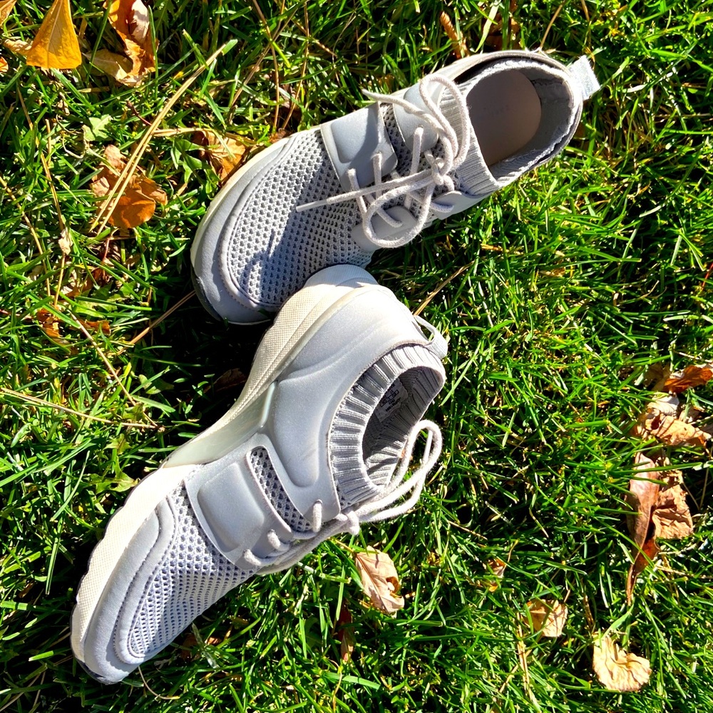 Zara Sneakers